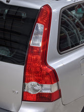 Load image into Gallery viewer, TAIL LIGHT LAMP ASSEMBLY Volvo V50 2005 05 2006 06 2007 07 Right - NW247727
