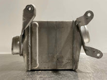 Load image into Gallery viewer, INTERCOOLER 550i 550i Gt 650i 750 HYBRID 750i 750il X5 X6 08-15 Left - NW106273
