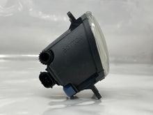 Load image into Gallery viewer, Park Lamp Light Pontiac Vibe 2010 - NW255192
