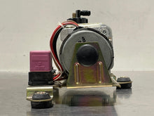 Load image into Gallery viewer, CONVERTIBLE TOP MOTOR S320 S350D S420 S430 S500 S500 Coupe S500SEL 94-02 - NW50178
