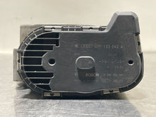Load image into Gallery viewer, THROTTLE BODY Audi A6 RS4 A8 A6 01 02 03 04 05 06 - 09 - NW177732

