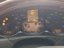Load image into Gallery viewer, TRANSFER CASE Porsche Cayenne 2004 04 2005 05 2006 06 - NW246204

