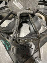Load image into Gallery viewer, RADIATOR FAN ASSEMBLY Elantra 2011 11 2012 12 2013 13 2014 14 - NW246580
