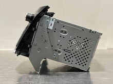 Load image into Gallery viewer, RADIO Hyundai Elantra 2013 13 2014 14 2015 15 - NW231943
