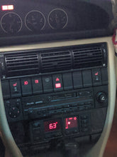 Load image into Gallery viewer, Radio  AUDI A6 1995 - NW231359

