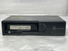 Load image into Gallery viewer, CD CHANGER C240 C320 C230 2001 01 2002 02 03 04 05 06 - NW139096
