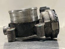 Load image into Gallery viewer, THROTTLE BODY Evoque LR2 2012 12 2013 13 2014 14 2015 15 - NW246456
