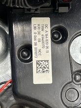 Load image into Gallery viewer, Steering Wheel  MERCEDES R-CLASS 2008 - NW175935
