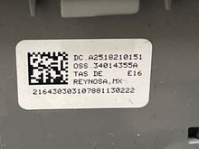 Load image into Gallery viewer, Steering Wheel  MERCEDES R-CLASS 2008 - NW175935
