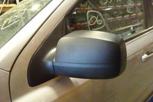 Load image into Gallery viewer, SIDE VIEW MIRROR Kia Sorento 2003 03 2004 04 05 06 Left - NW52867
