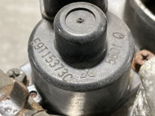 Load image into Gallery viewer, THROTTLE BODY Kia Sorento 2003 03 2004 04 2005 05 06 - NW178210
