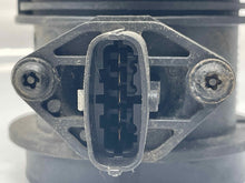 Load image into Gallery viewer, Mass Air Flow Sensor Meter MAF Santa Fe XG350 Amanti Sedona Sorento 02-06 - NW5201

