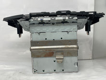 Load image into Gallery viewer, RADIO RECEIVER Odyssey 2005 05 2006 06 2007 07 2008 08 09 10 - NW137723
