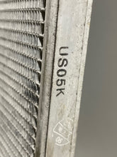 Load image into Gallery viewer, AC CONDENSER Honda Odyssey 2005 05 2006 06 2007 07 2008 08 2009 09 2010 10 - NW43860
