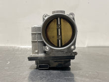 Load image into Gallery viewer, THROTTLE BODY Infiniti FX series M45 2006 06 4.5L - NW177953
