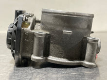 Load image into Gallery viewer, THROTTLE BODY Subaru Legacy Tribeca 10 11 12 13 14 15 16 - NW246482

