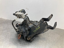 Load image into Gallery viewer, AIR RIDE COMPRESSOR E350 E550 CLS500 CLS55 CLS550 CLS63 E280 00-11 - NW477318
