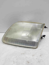 Load image into Gallery viewer, HEADLIGHT LAMP ASSEMBLY Expedition F150 Pickup F250 97-04 Left - NW261498
