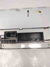 Load image into Gallery viewer, Radio Land Rover LR3 2005 05 2006 06 2007 07 2008 08 2009 09 Am Fm CD - NW232661
