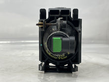 Load image into Gallery viewer, [INVENTORYCAR_YEAR_MAKE_MODEL] FOG LAMP LIGHT - NW81460
