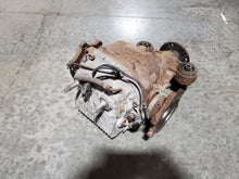Load image into Gallery viewer, CARRIER ASSEMBLY Pathfinder 2005 05 2006 06 2007 07 08 09 - 12 Rear Axle - NW240840
