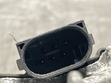 Load image into Gallery viewer, THROTTLE BODY Volvo V50 C30 C70 S40 04 05 06 07 08 - 10 - NW262575
