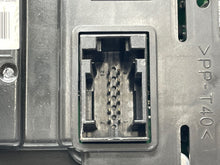 Load image into Gallery viewer, Radio Ford Taurus 2014 - NW135553
