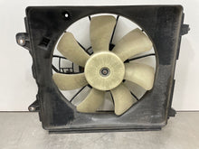 Load image into Gallery viewer, RADIATOR FAN ASSEMBLY Honda Civic 2006 06 2007 07 08 09 10 11 Sedan - NW64037
