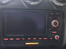 Load image into Gallery viewer, Radio Audi TT 2010 - NW262018
