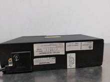 Load image into Gallery viewer, CD Changer Touareg Jetta Golf 2002 02 2003 03 2004 04 05 06 07 08 09 10 - NW262053
