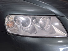 Load image into Gallery viewer, HEADLIGHT LAMP ASSEMBLY Volkswagen Touareg 04 05 06 07 Right - NW261574
