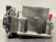 Load image into Gallery viewer, THROTTLE BODY Altima Rogue 2013 13 2014 14 2015 15 2016 16 - NW262562
