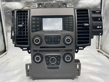 Load image into Gallery viewer, Radio Ford Taurus 2014 - NW135558

