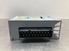 Load image into Gallery viewer, AMPLIFIER BMW 528i 535i 550i 2010 10 - NW465560
