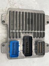 Load image into Gallery viewer, BODY CONTROL MODULE BCM COMPUTER Lacrosse Allure Grand Prix 05-09 - NW447917
