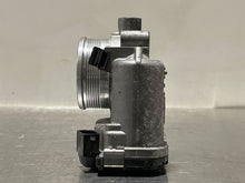 Load image into Gallery viewer, Throttle Body Jaguar XE 2017 - NW263905
