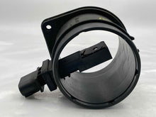 Load image into Gallery viewer, Mass Air Flow Sensor Meter MAF Enclave CTS SRX STS Equinox 07-11 - NW4562
