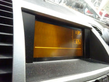 Load image into Gallery viewer, Display screen Nissan Maxima 2006 06 - NW105259
