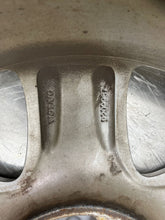 Load image into Gallery viewer, WHEEL Volvo V70 2001 01 02 03 04 05 06 07 16x7 6 Spoke - NW265267
