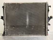 Load image into Gallery viewer, RADIATOR Cayenne 2003 03 2004 04 2005 05 2006 06 2007 07 2008 08 09 10 - NW132502
