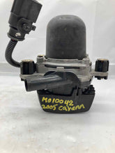 Load image into Gallery viewer, AIR INJECTION PUMP SMOG Cayenne 2003 03 2004 04 2005 05 2006 06 Left - NW8250
