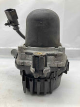 Load image into Gallery viewer, AIR INJECTION PUMP SMOG Cayenne 2003 03 2004 04 2005 05 2006 06 Left - NW8250
