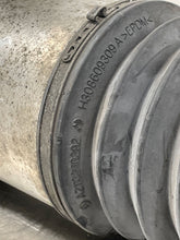 Load image into Gallery viewer, STRUT Mercedes E500 E320 E350 2004 04 2005 05 2006 06 Left - NW173453
