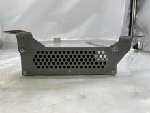 Load image into Gallery viewer, Radio Chrysler Pacifica 2006 - NW266386
