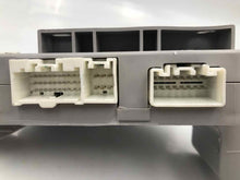 Load image into Gallery viewer, BODY CONTROL MODULE BCM COMPUTER Cx-7 2010 10 2011 11 2012 12 - NW34047

