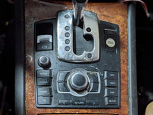Load image into Gallery viewer, RADIO Audi A8 S8 2007 07 2008 08 2009 09 2010 10 - NW266383
