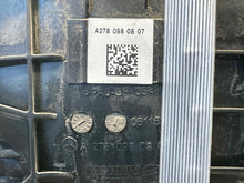 Load image into Gallery viewer, Engine Motor  MERCEDES CLS-CLASS 2012 - NW267155
