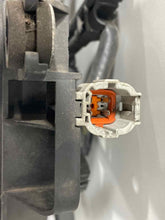 Load image into Gallery viewer, RADIATOR FAN ASSEMBLY Nissan Altima 2007 07 2008 08 2009 09 2010 10 2011 11 - NW63827
