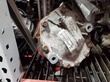 Load image into Gallery viewer, Carrier Assembly Dodge 300C 2005 - NW267536

