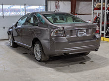 Load image into Gallery viewer, CARRIER ASSEMBLY Volvo C70 S60 S80 V70 XC60 XC70 11 12 - NW268559
